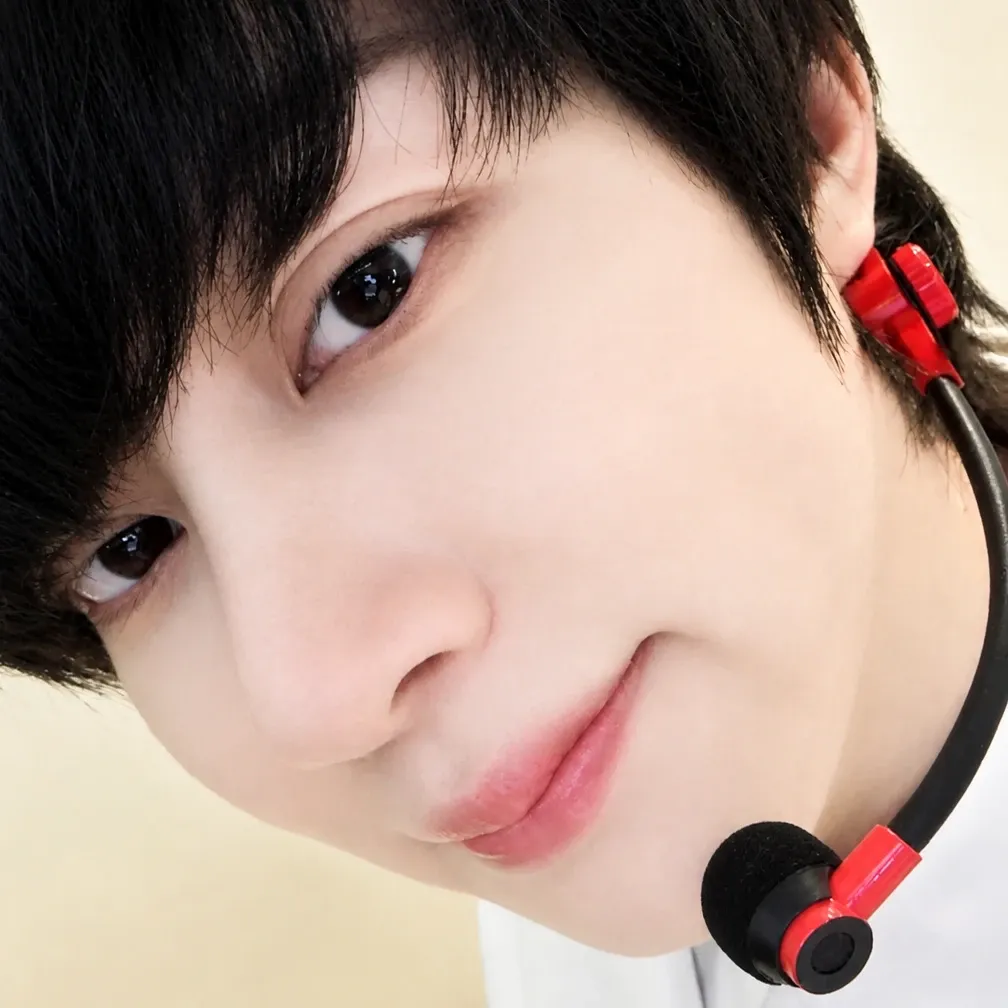 Foto aktivitas terbaru Heechul (Super Junior)
