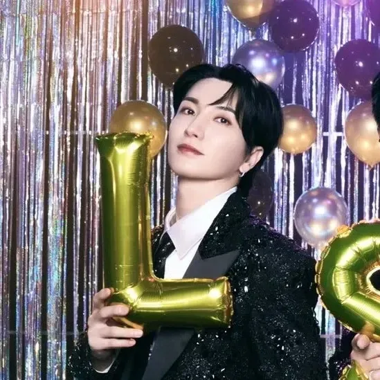 A moment captured by Leeteuk (Super Junior)'s fan