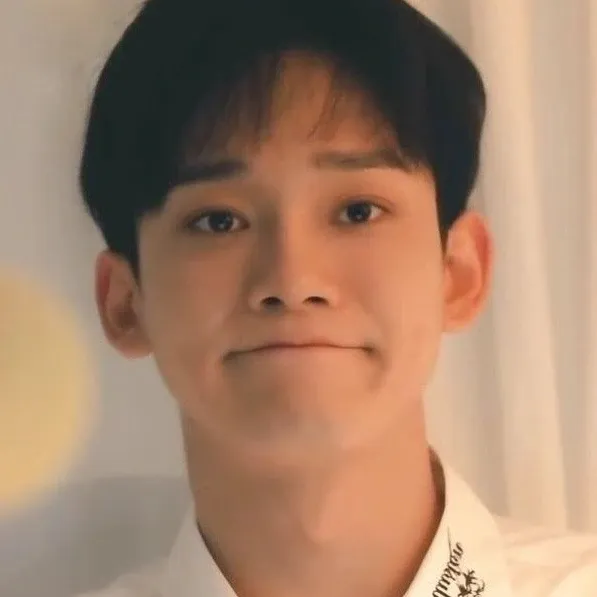 A moment captured by Chen (EXO)'s fan