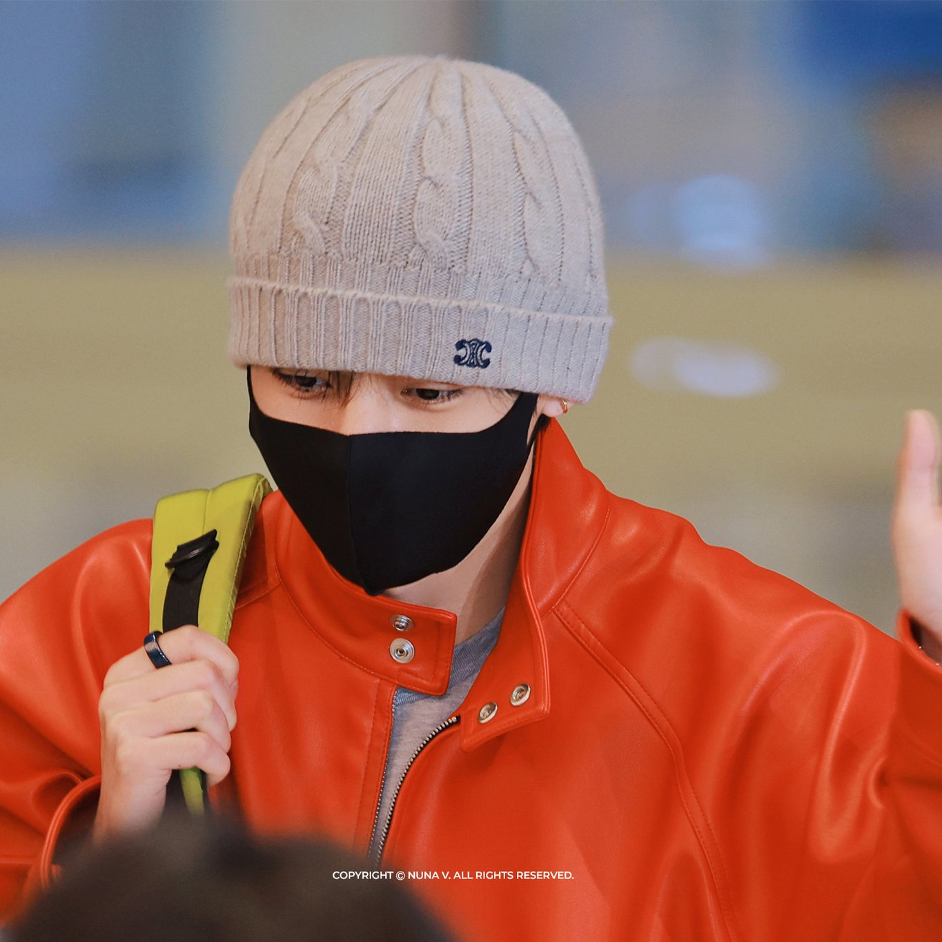 뷔 (방탄소년단)의 비하인드 컷