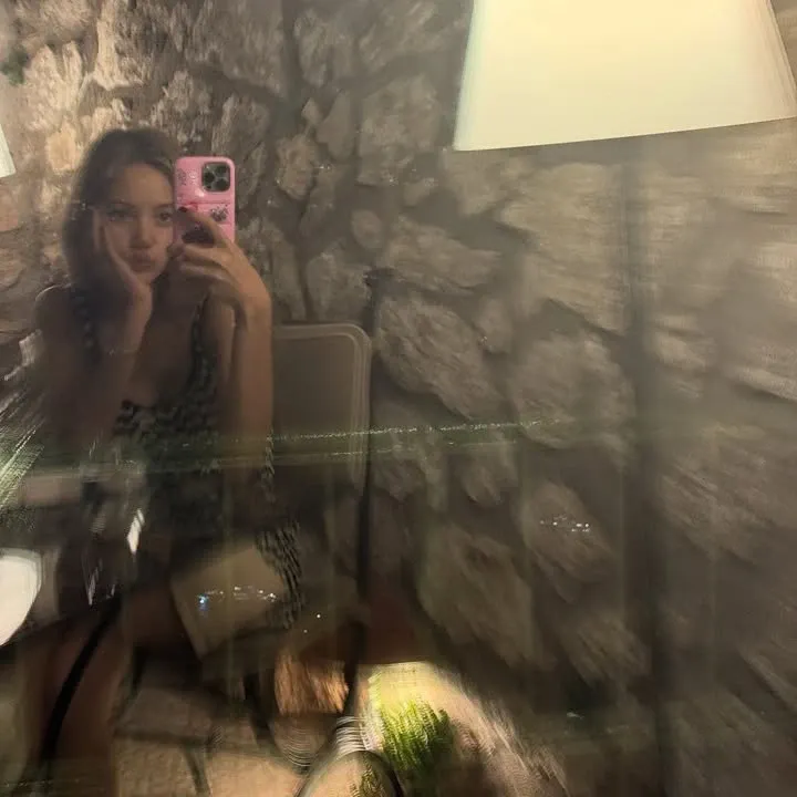 Momen yang diabadikan oleh penggemar Lisa (BLACKPINK)