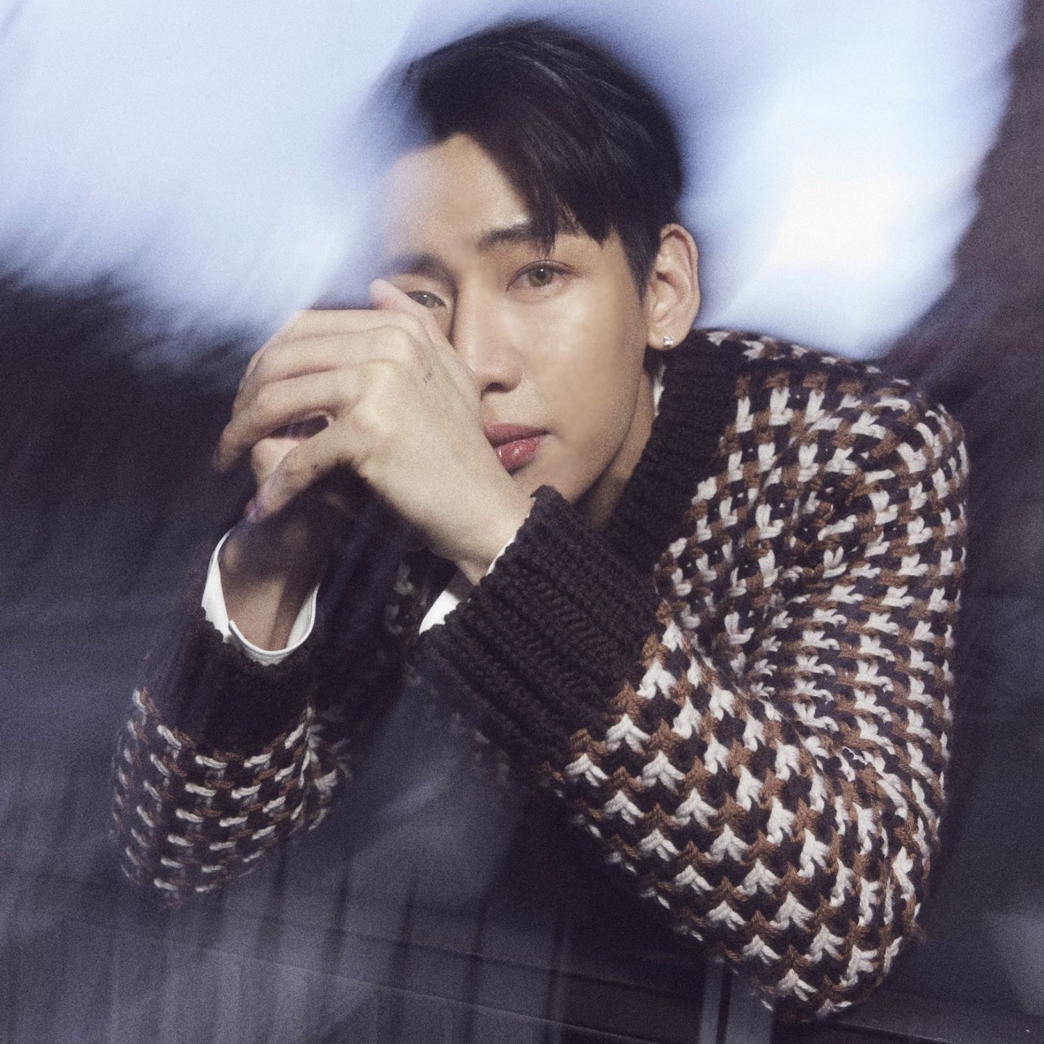 Behind-the-scenes cut of Bambam (GOT7)