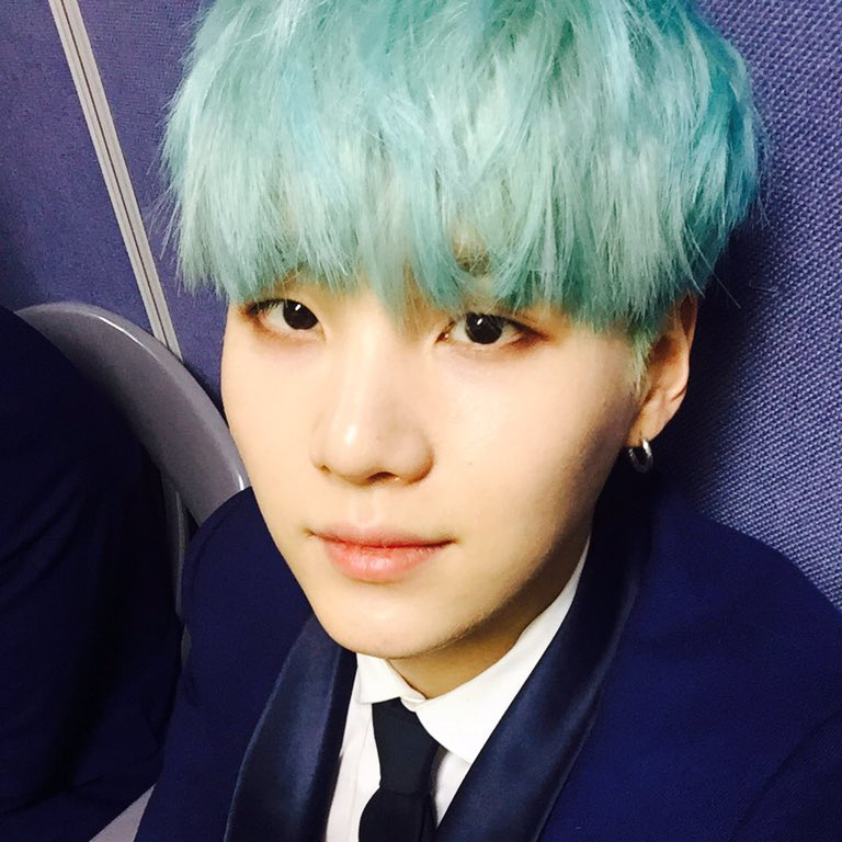 SUGA (BTS)の最新写真