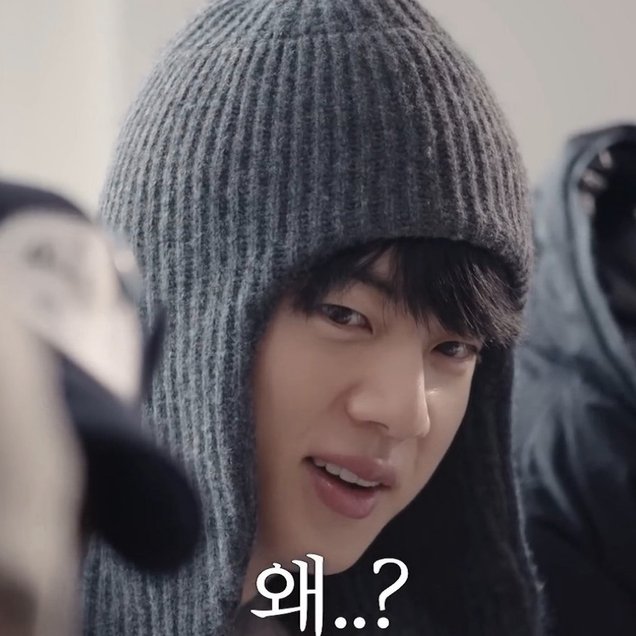 진 (방탄소년단)의 최신 사진