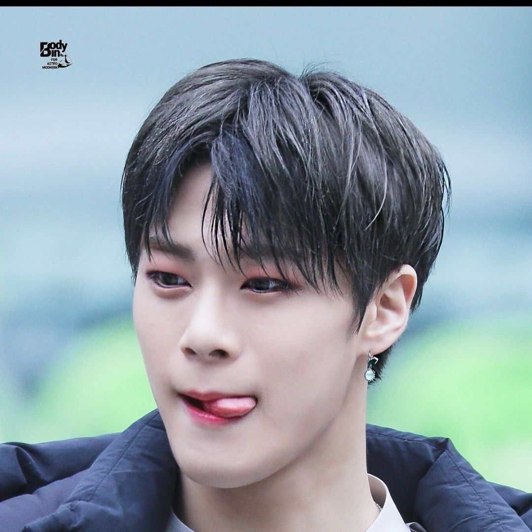 Latest photo of Moonbin (ASTRO)