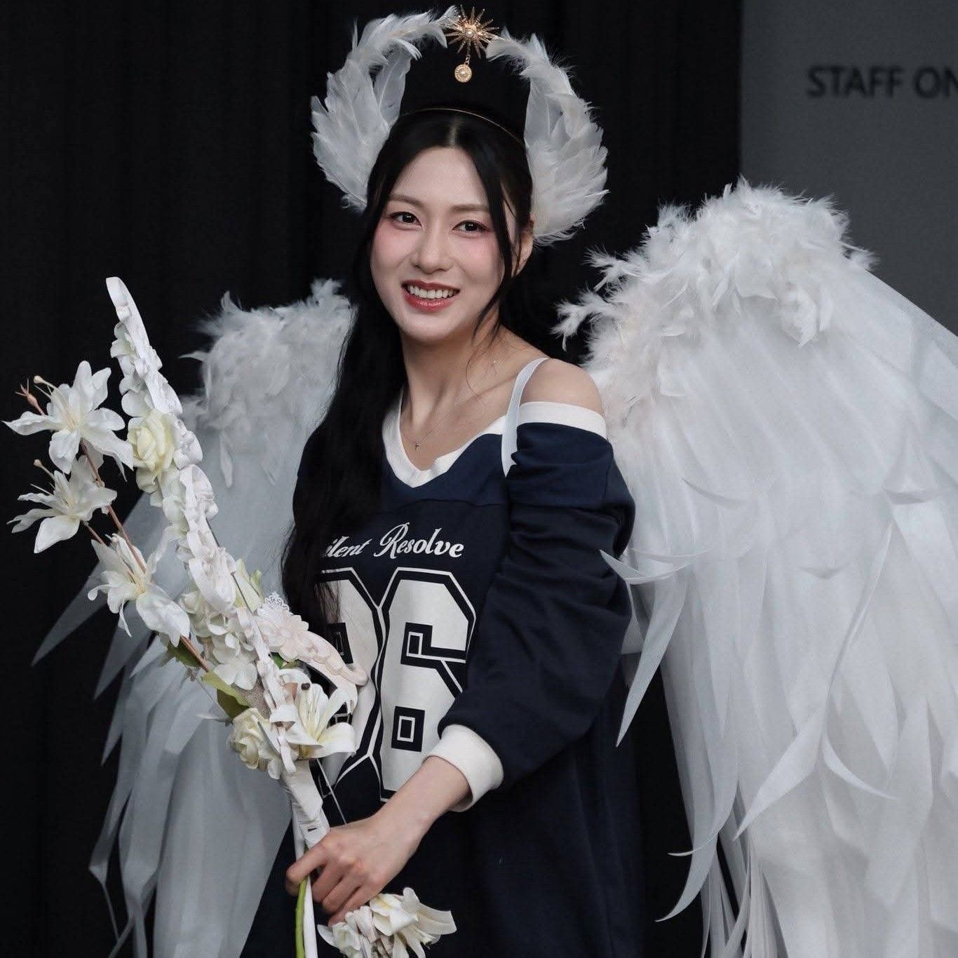 Behind-the-scenes cut of Oh Hayoung (Apink)