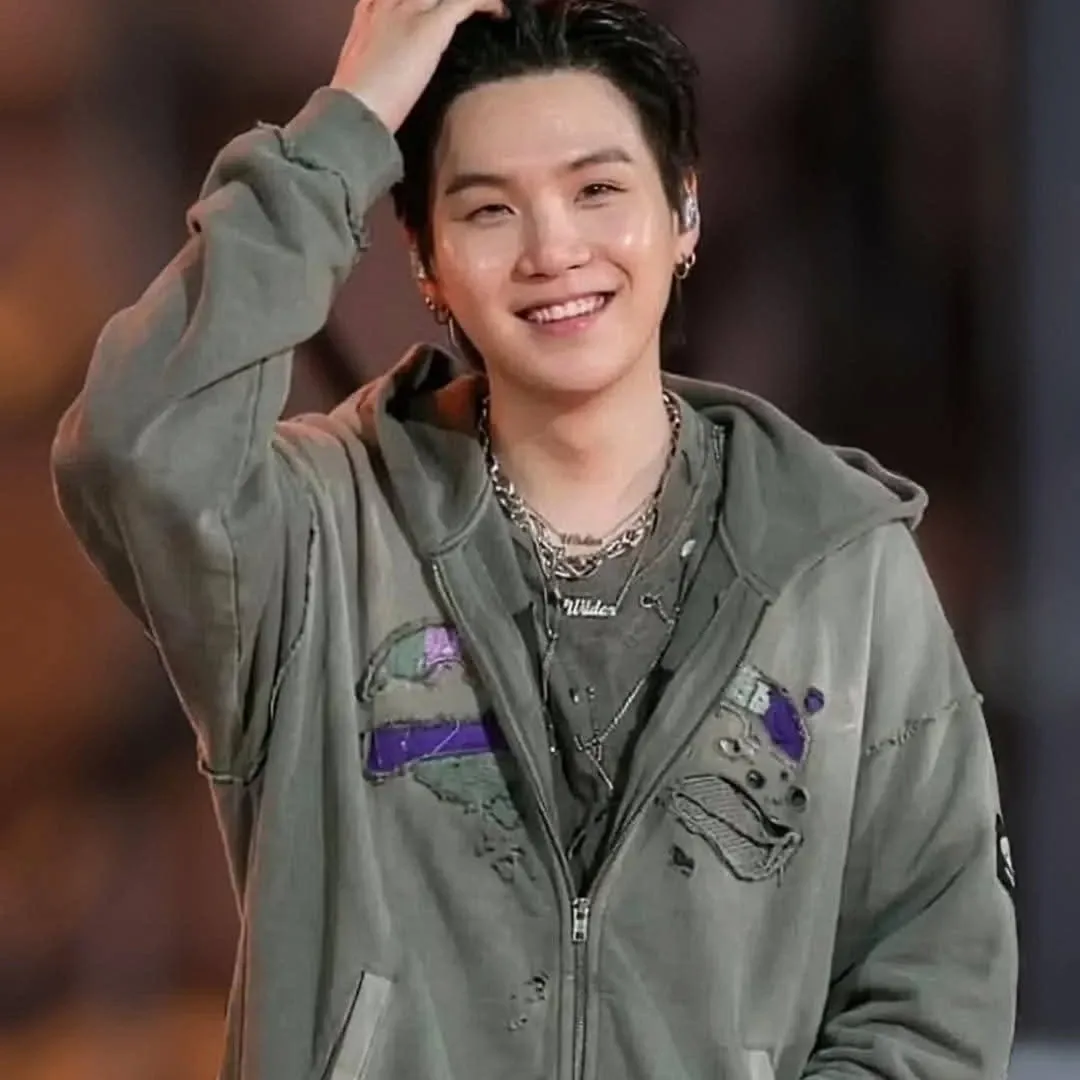 SUGA (BTS)の最新写真