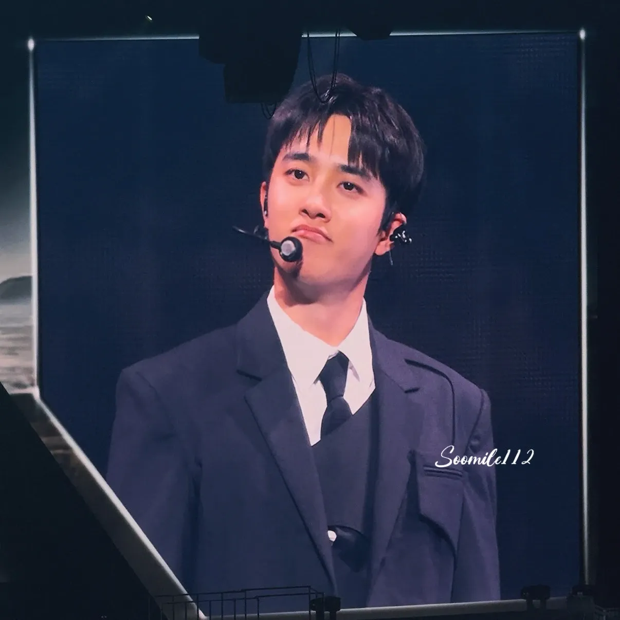 Momen yang diabadikan oleh penggemar D.O. (EXO)