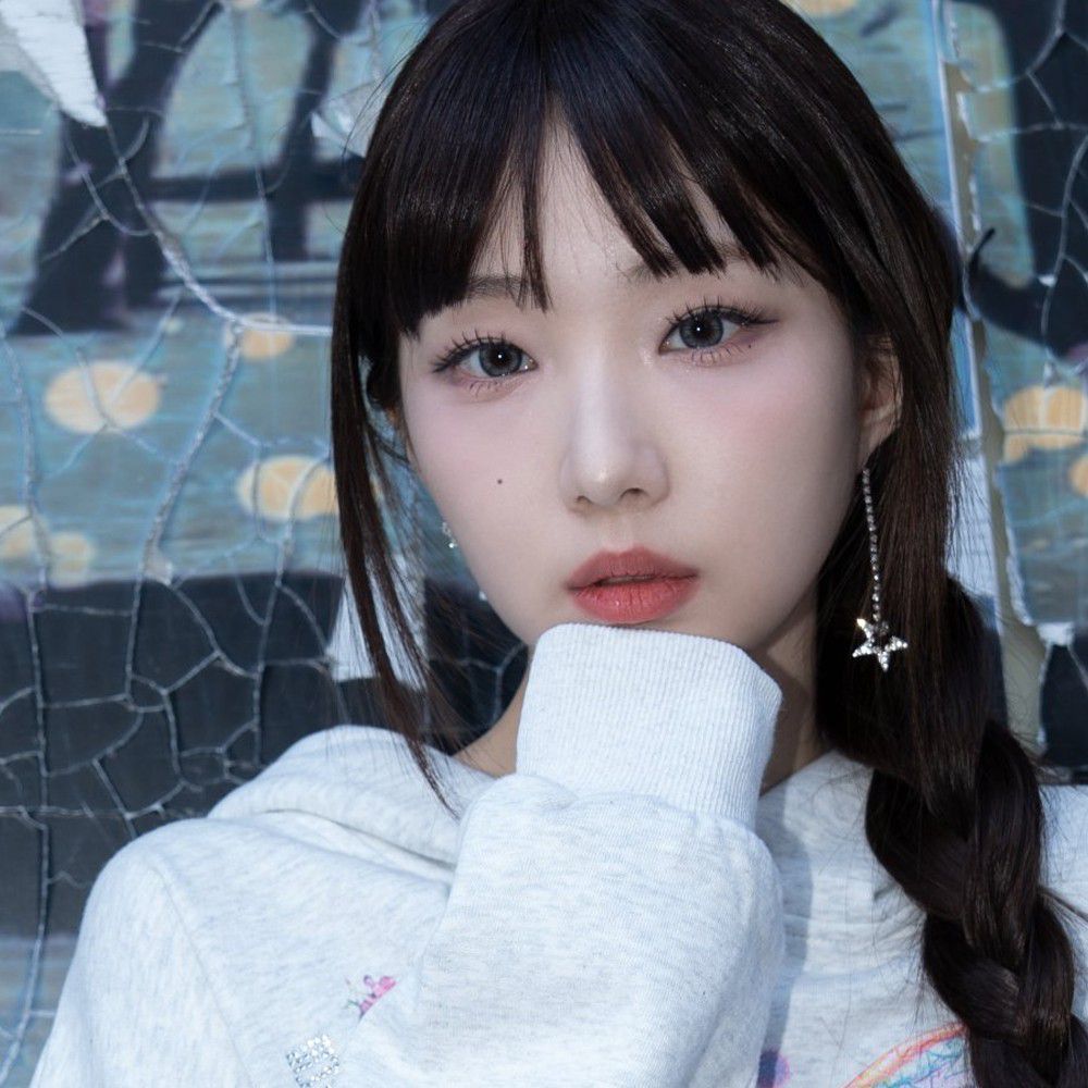 A moment captured by Loossemble's fan