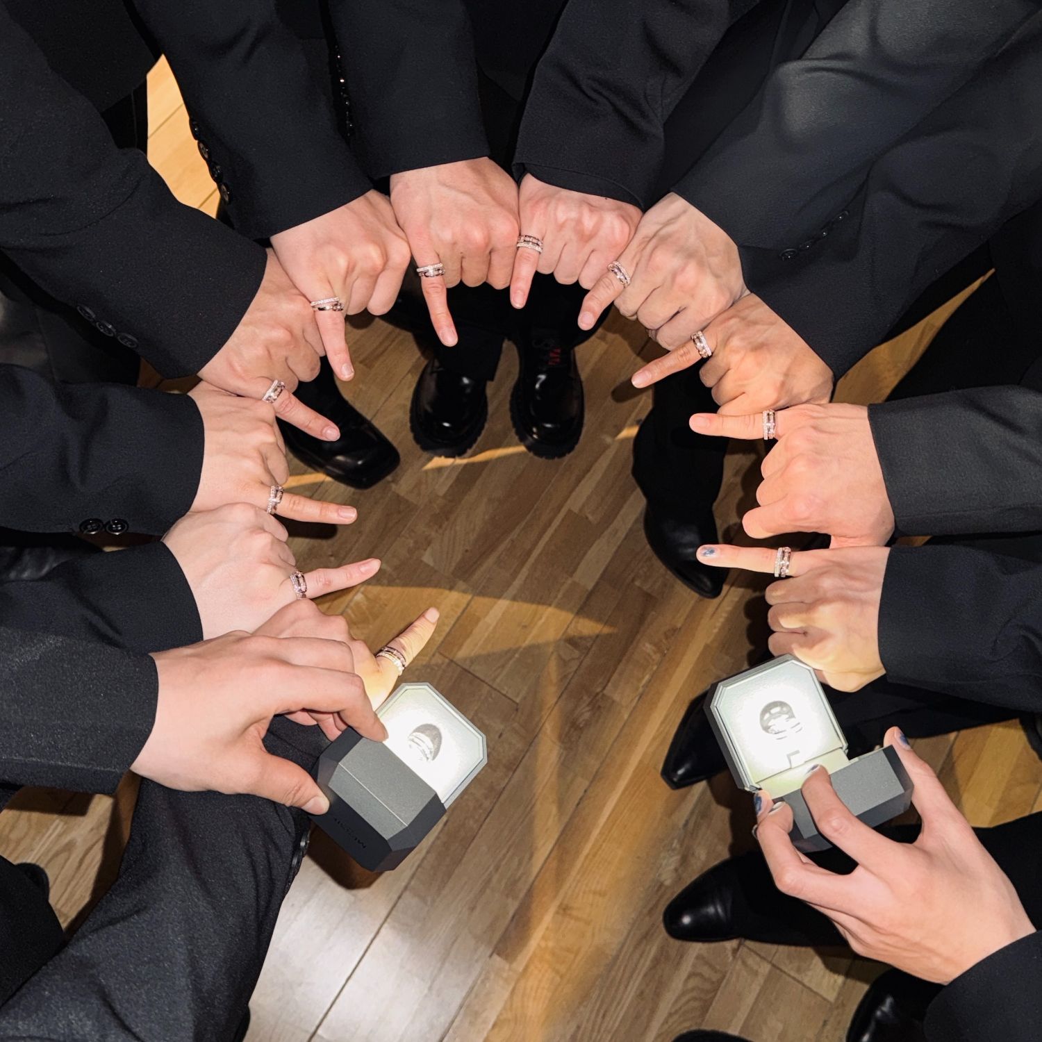 Momen yang diabadikan oleh penggemar SEVENTEEN