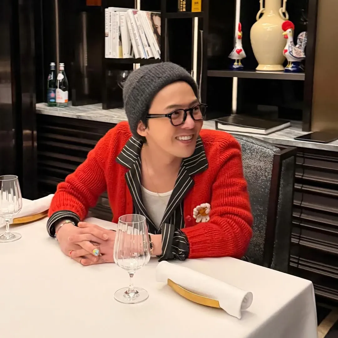 Recent activity shot of G-DRAGON (BIGBANG)