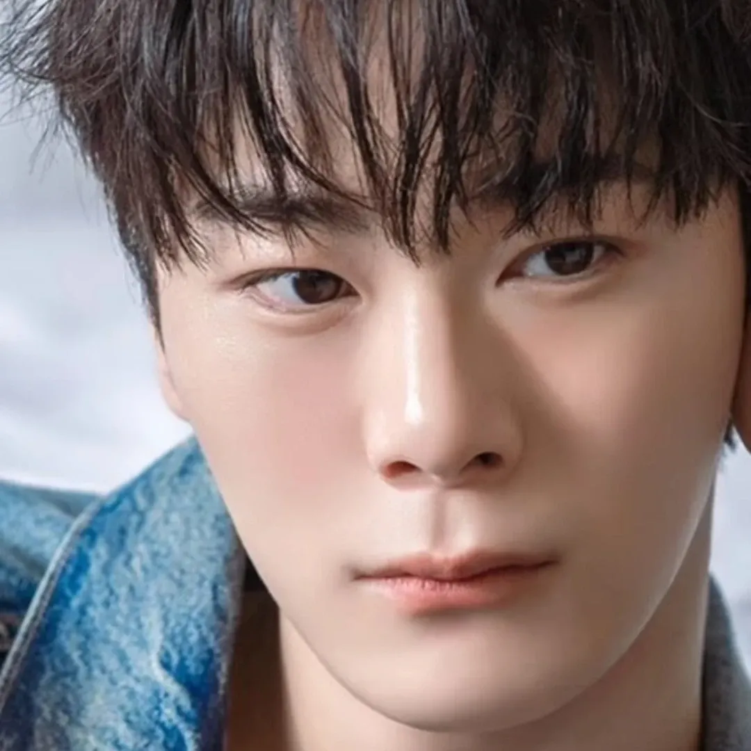 Behind-the-scenes cut of Moonbin (ASTRO)
