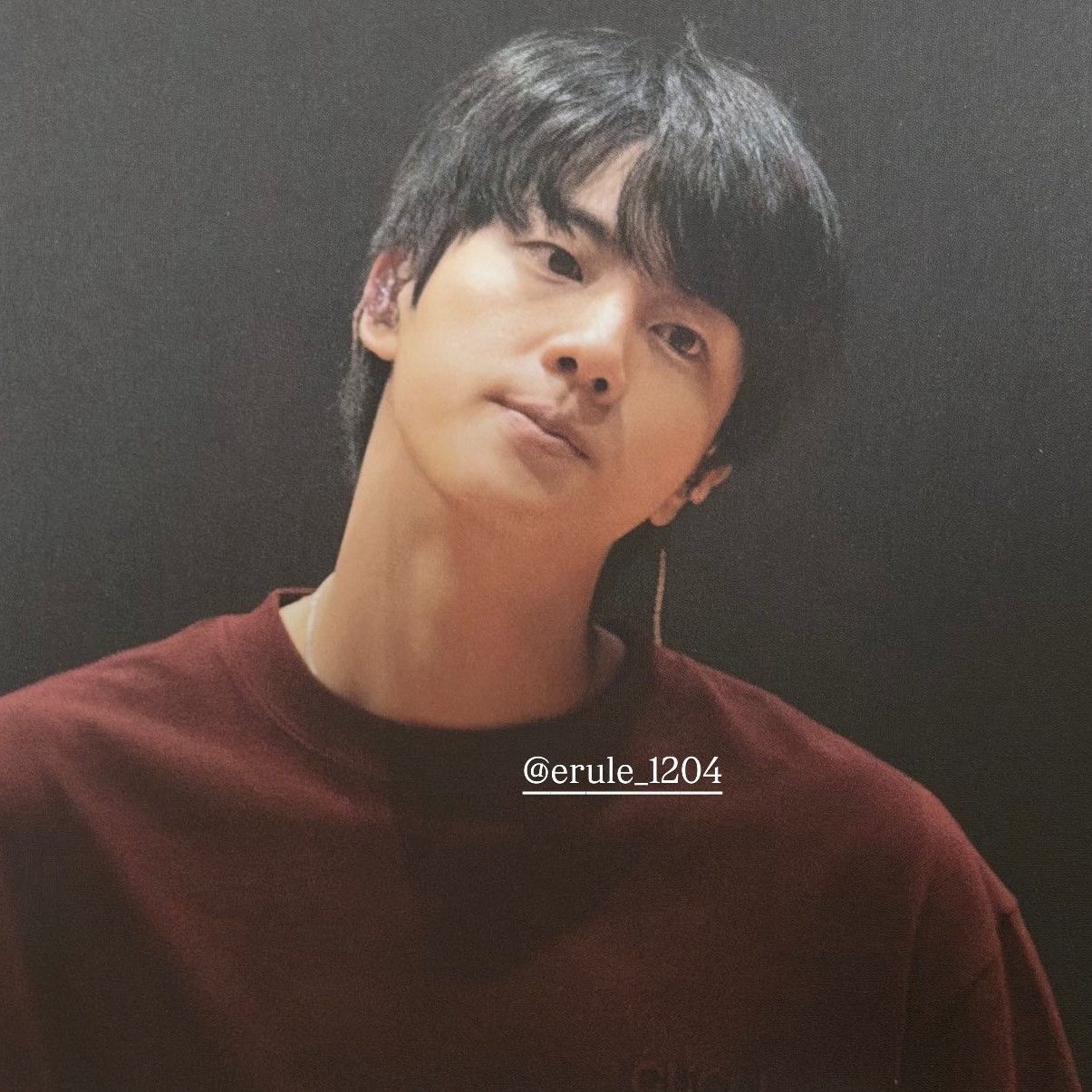 ジン (BTS)の最新写真