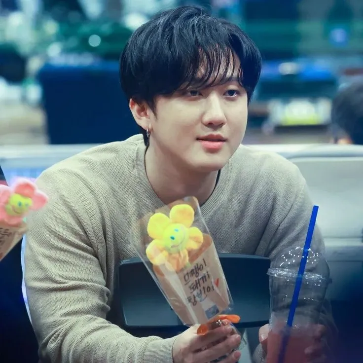 A moment captured by Changbin (Stray Kids)'s fan