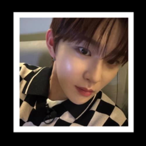 A moment captured by Haseung (WHIB)'s fan