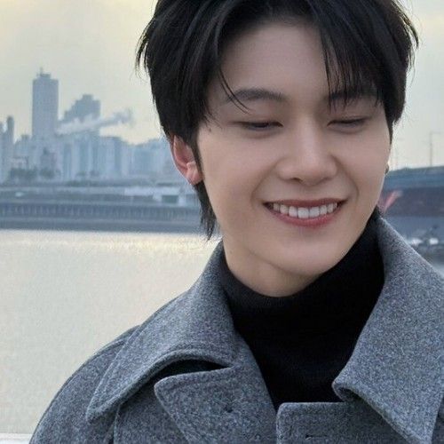 A moment captured by Seok Matthew (ZEROBASEONE)'s fan