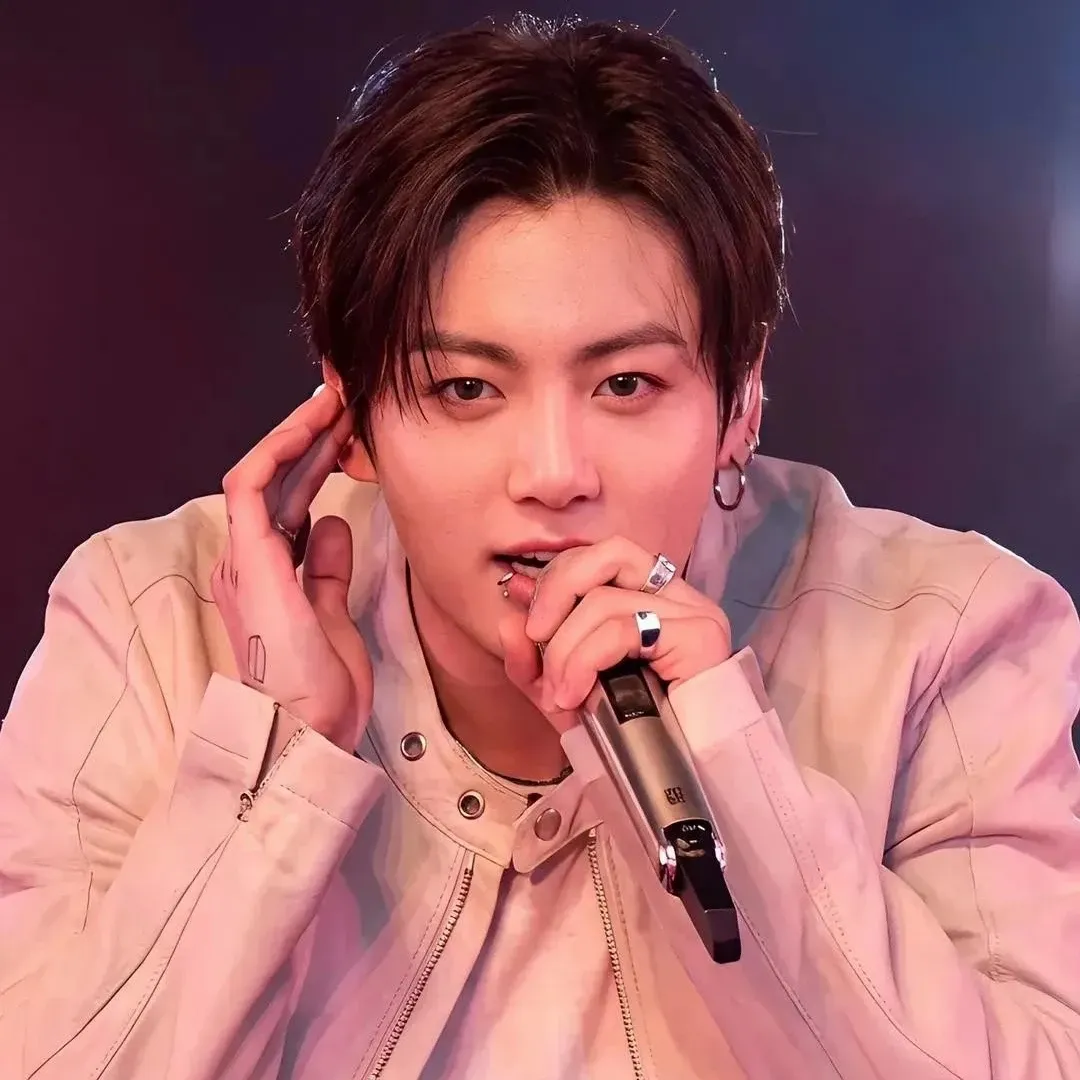 정국 (방탄소년단)의 최신 사진