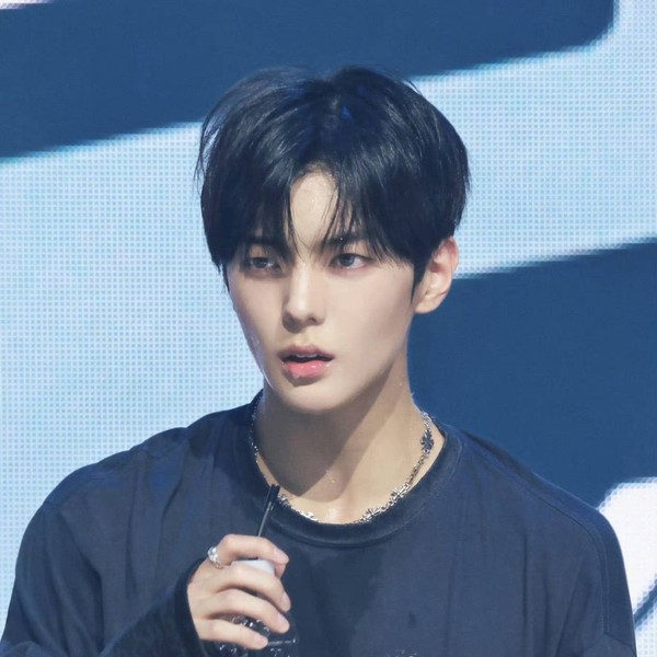 Momen terbaik pilihan fandom LEEJEONG (WHIB)