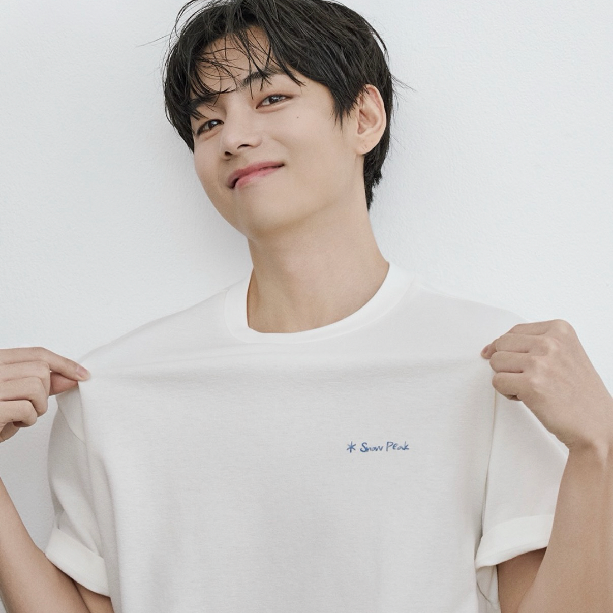 뷔 (방탄소년단)의 비하인드 컷