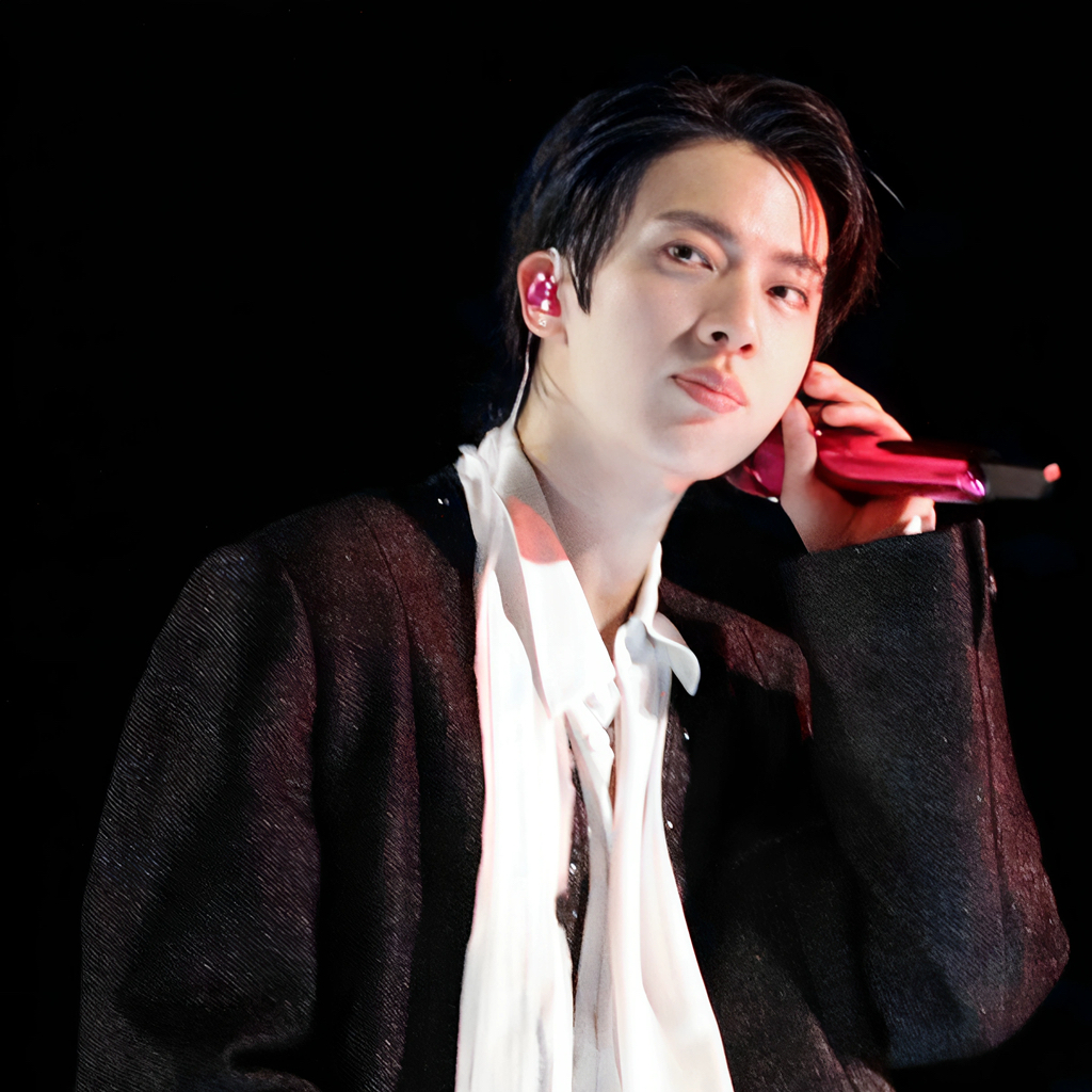 Momen yang diabadikan oleh penggemar Jin (BTS)
