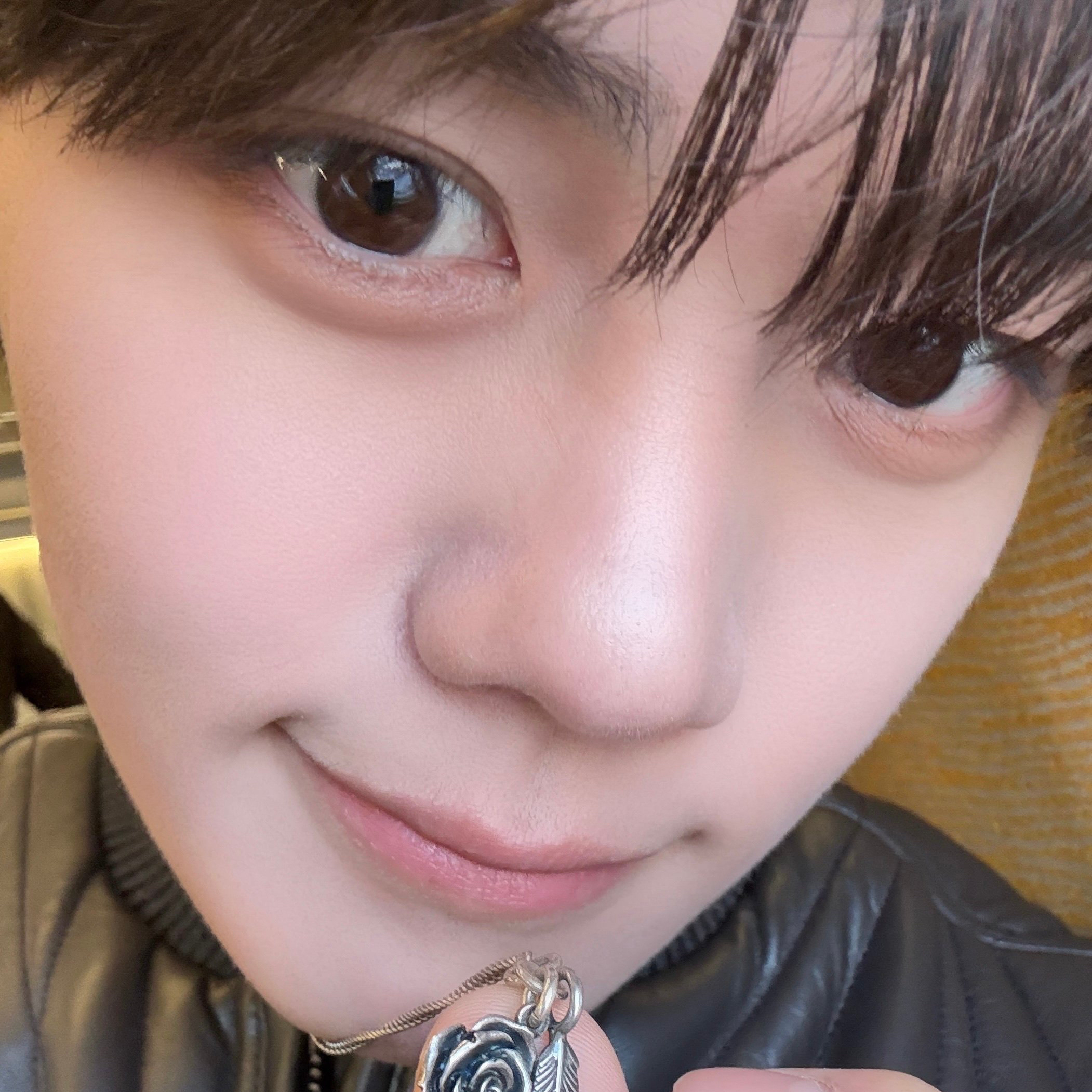 A moment captured by Kim Gyuvin (ZEROBASEONE)'s fan