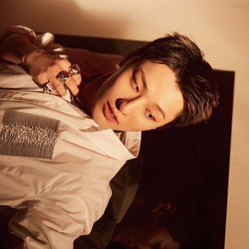 WOODZの舞台裏ショット