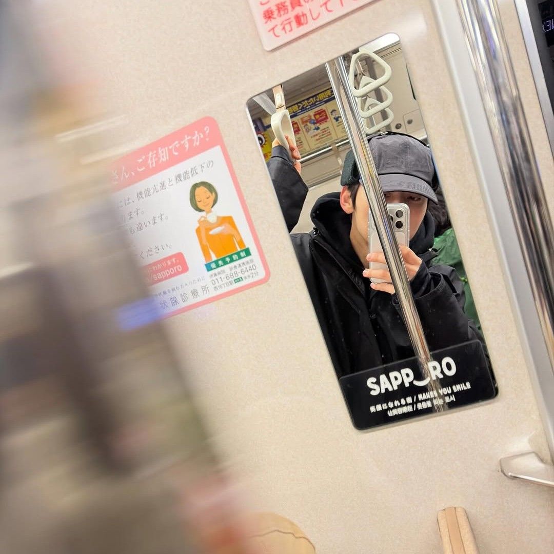 Behind-the-scenes cut of Hwang Minhyun