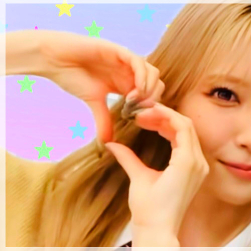 A moment captured by Mayuka (NiziU)'s fan