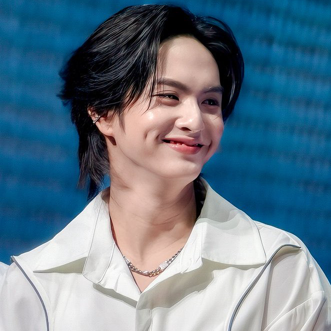 Recent activity shot of Copper (BUS)