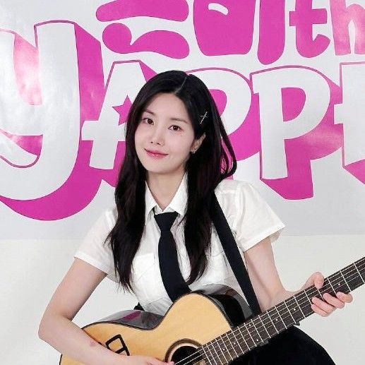 Behind-the-scenes cut of Kwon Eunbi