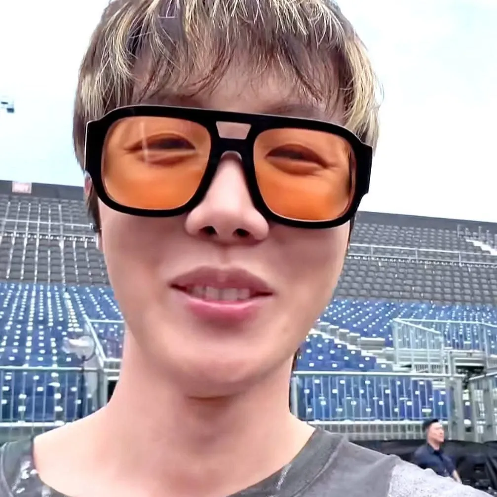 Behind-the-scenes cut of j-hope (BTS)