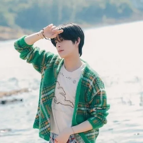 Behind-the-scenes cut of Jake (ENHYPEN)