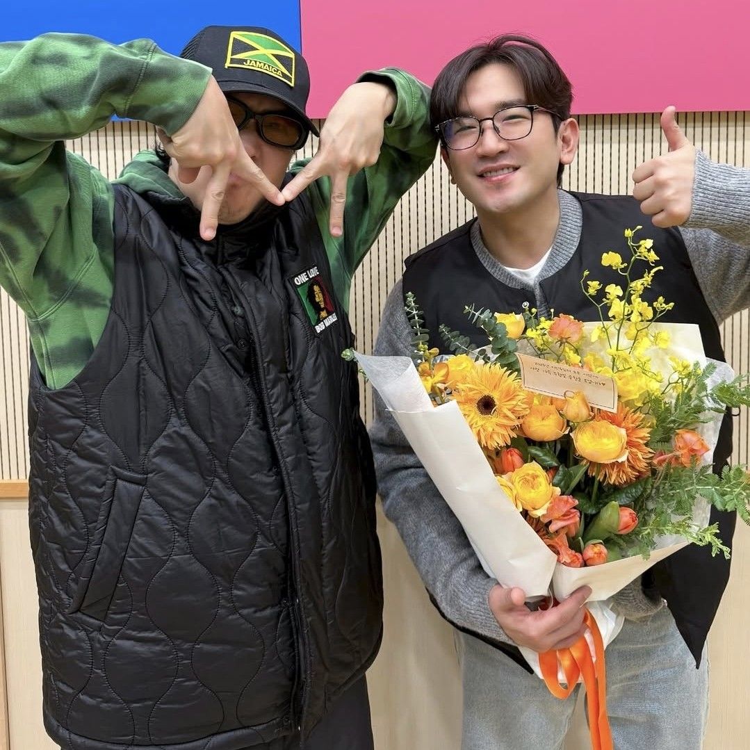 Behind-the-scenes cut of Lee Minwoo (SHINHWA)