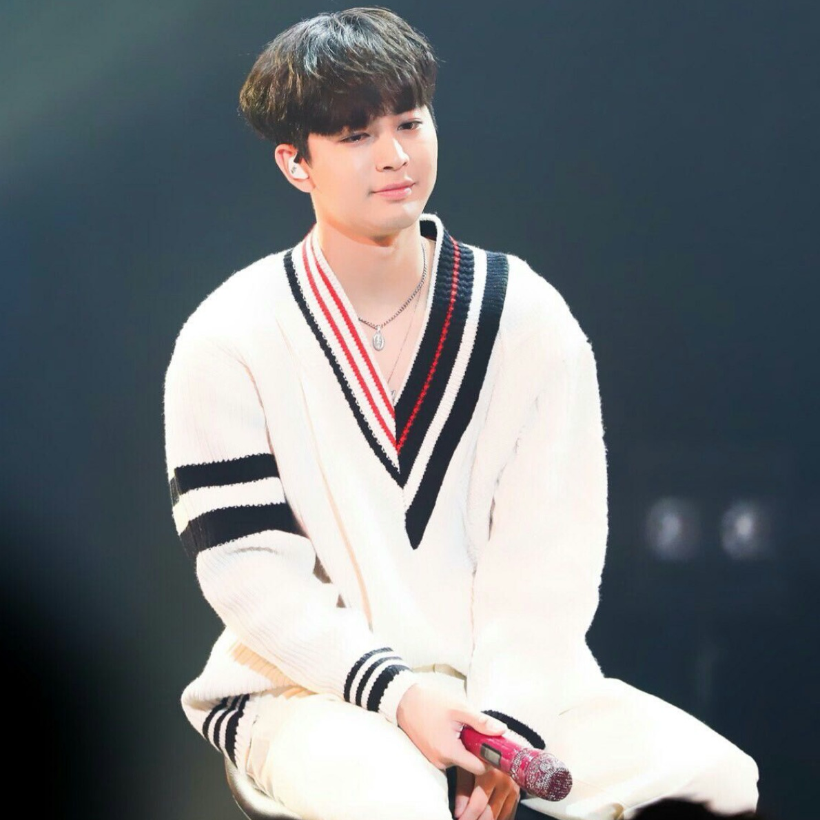 Recent activity shot of SONG (iKON)