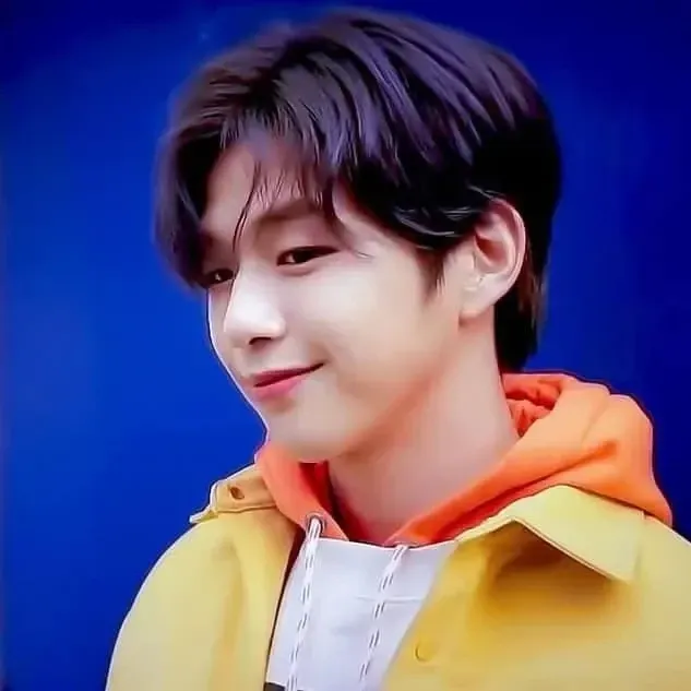 Behind-the-scenes cut of Kang Daniel