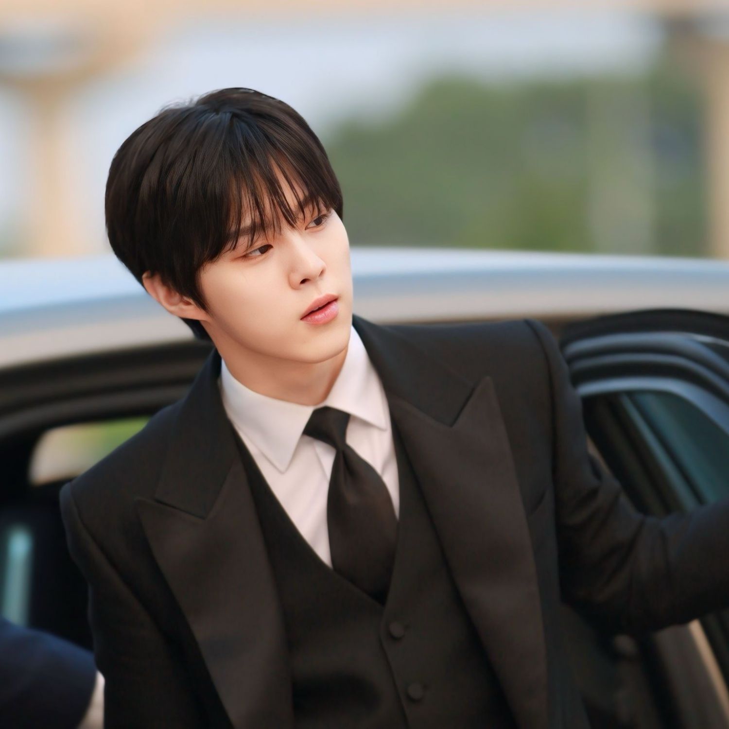 キム・ウソクの最近の活動写真