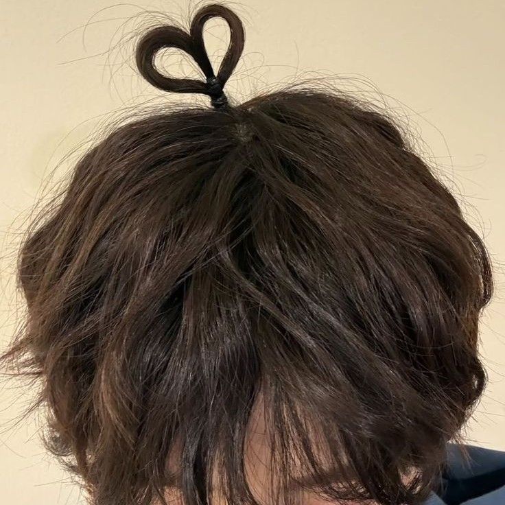 Behind-the-scenes cut of Yonghee (CIX)