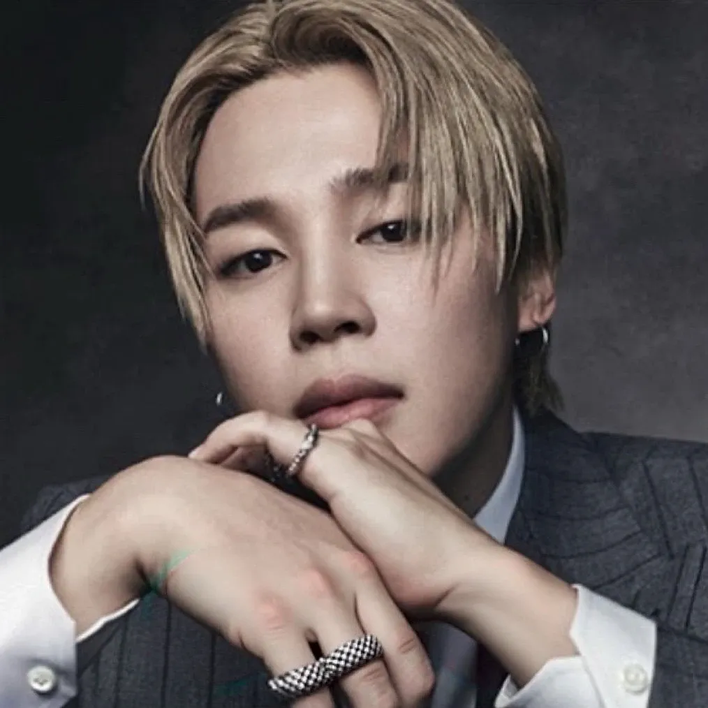 Momen yang diabadikan oleh penggemar Jimin (BTS)