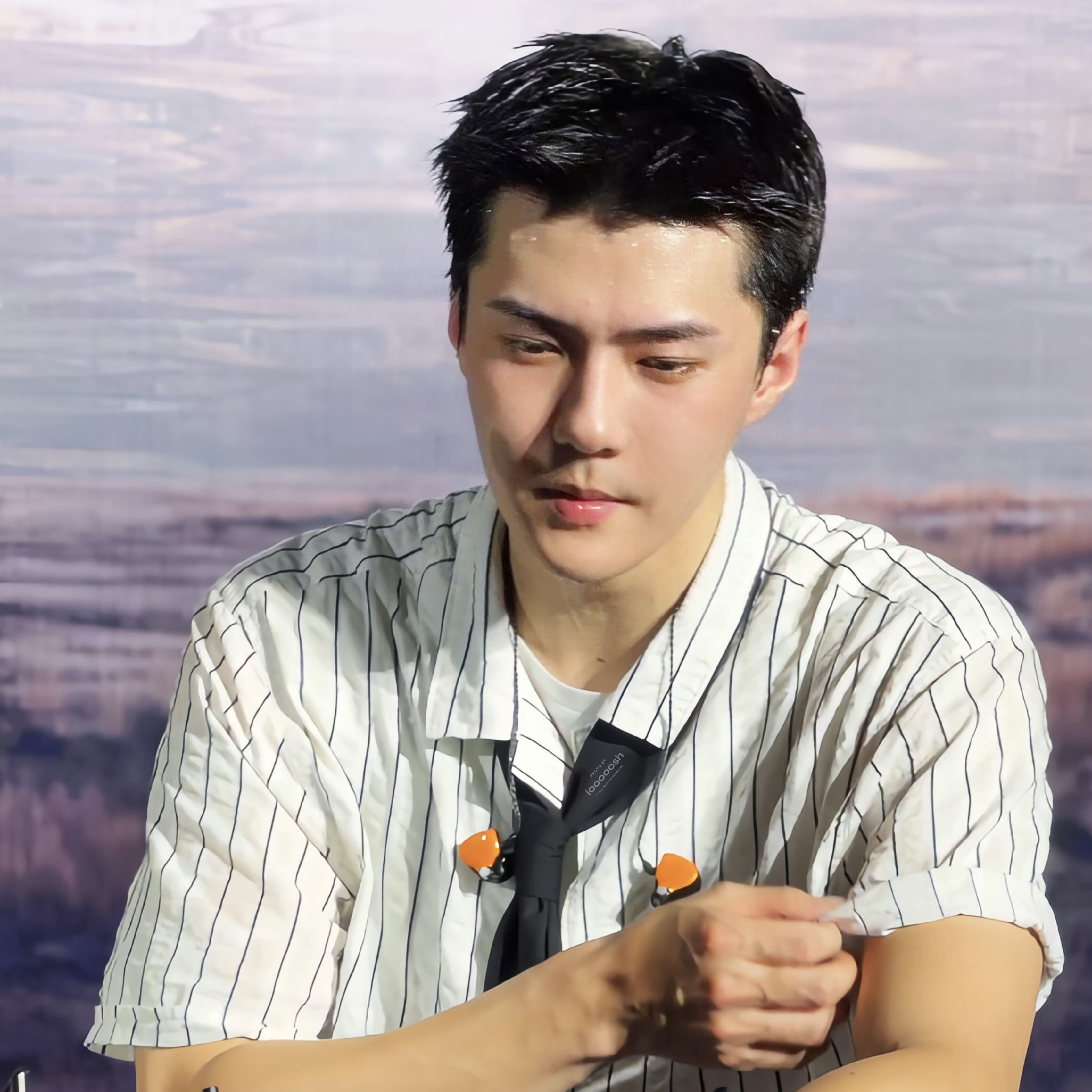 A moment captured by Sehun (EXO)'s fan