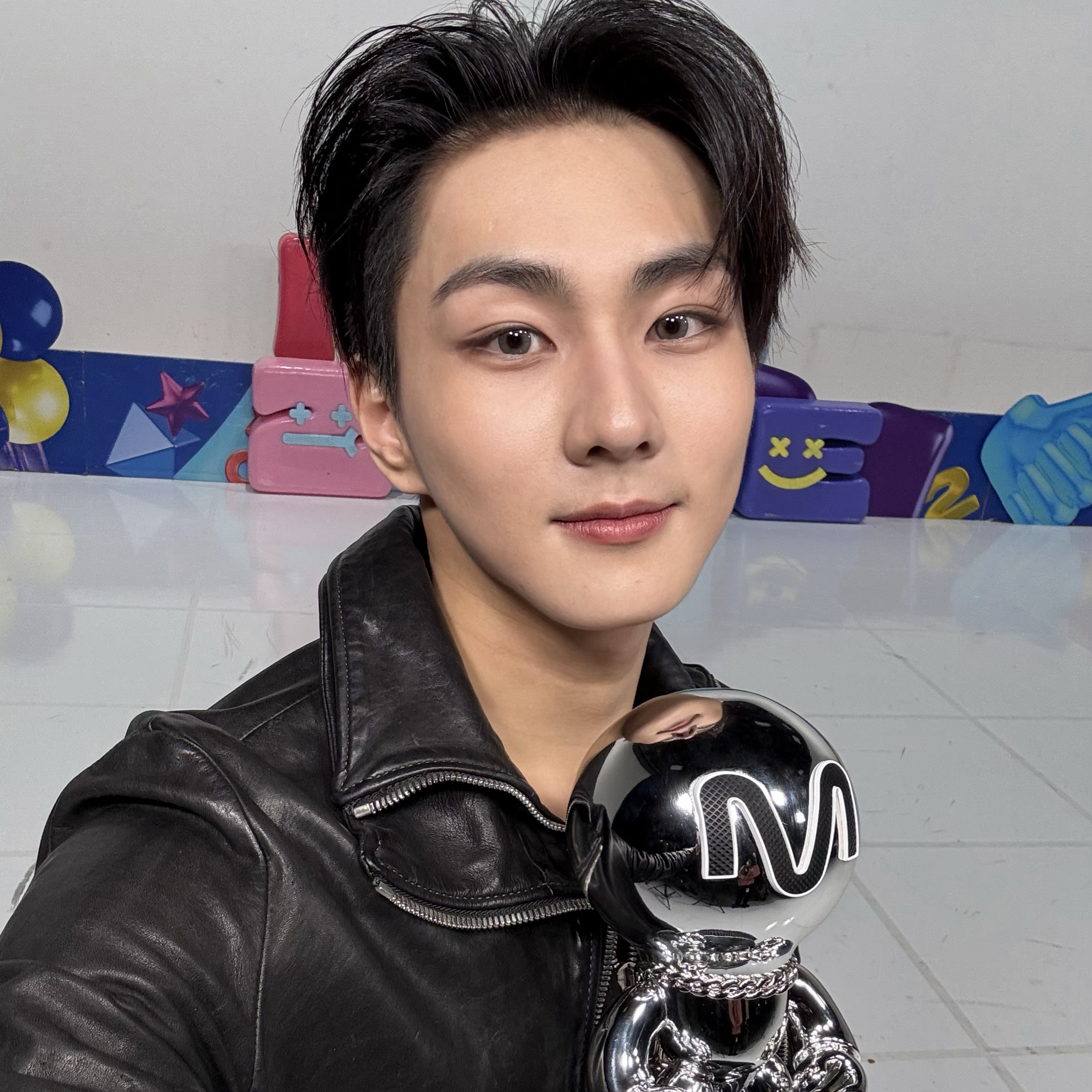 ENHYPEN의 최신 사진