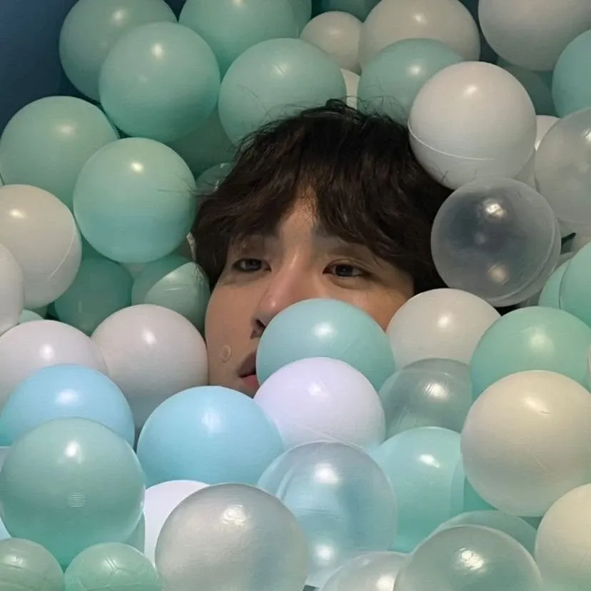 Latest photo of Shinwon (PENTAGON)