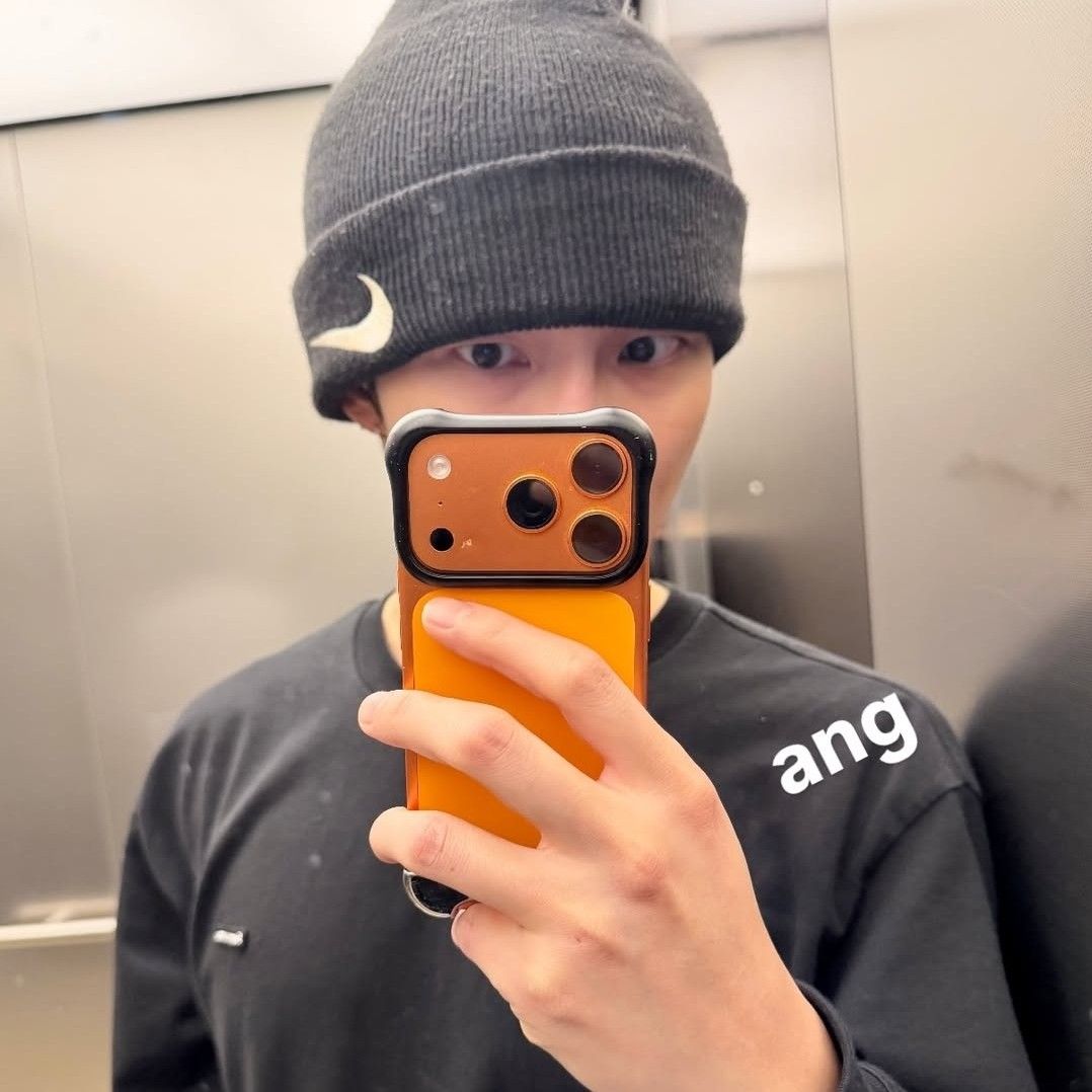 Behind-the-scenes cut of RM (BTS)