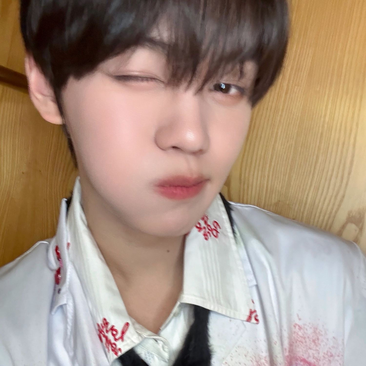 A moment captured by Kim Gyuvin (ZEROBASEONE)'s fan