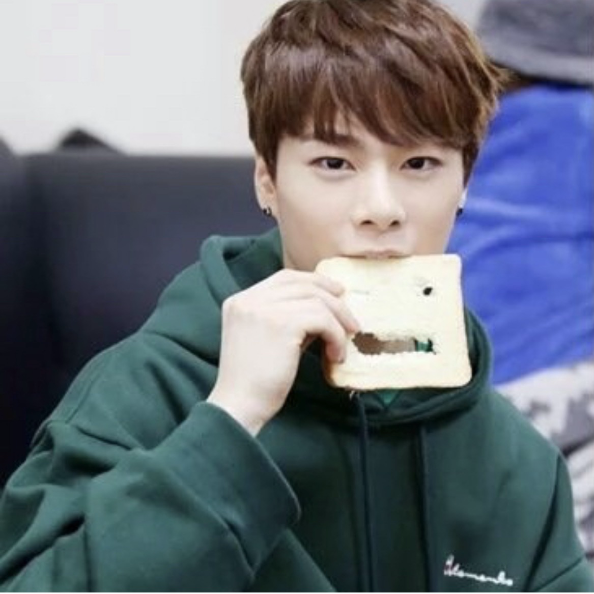 Latest photo of Moonbin (ASTRO)