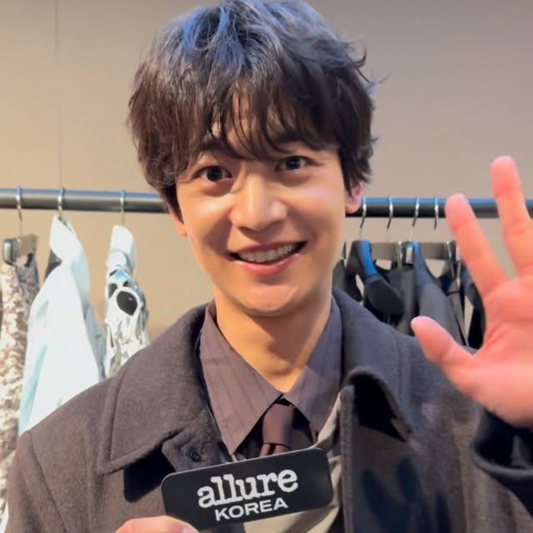 Latest photo of Minho (SHINee)