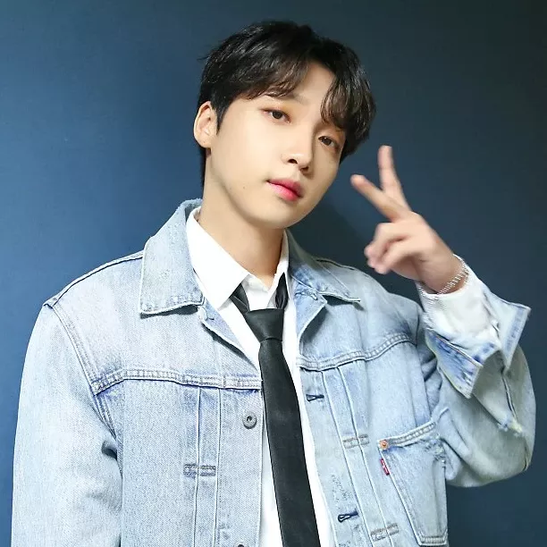Behind-the-scenes cut of Jeong Sewoon