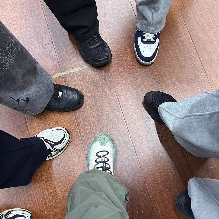 Behind-the-scenes cut of MONSTA X