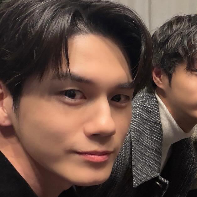 옹성우의 비하인드 컷