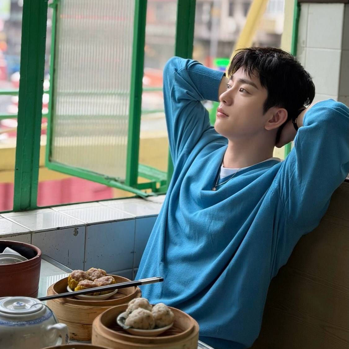 Latest photo of Jinyoung (GOT7)
