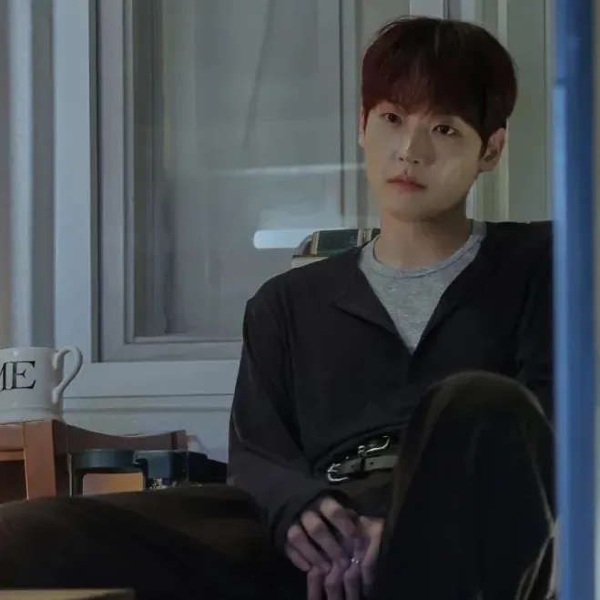 Behind-the-scenes cut of SF9